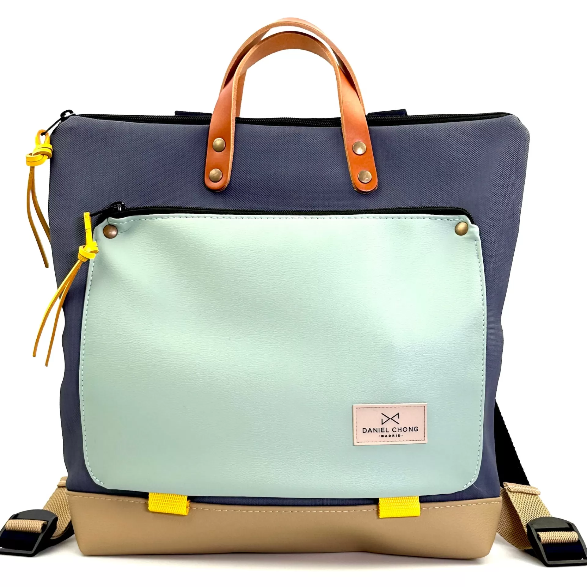 Daniel Chong Mochila book holder cuadrada impermeable DZ* Mochilas Book Holder Cuadradas | Mochilas Book Holder