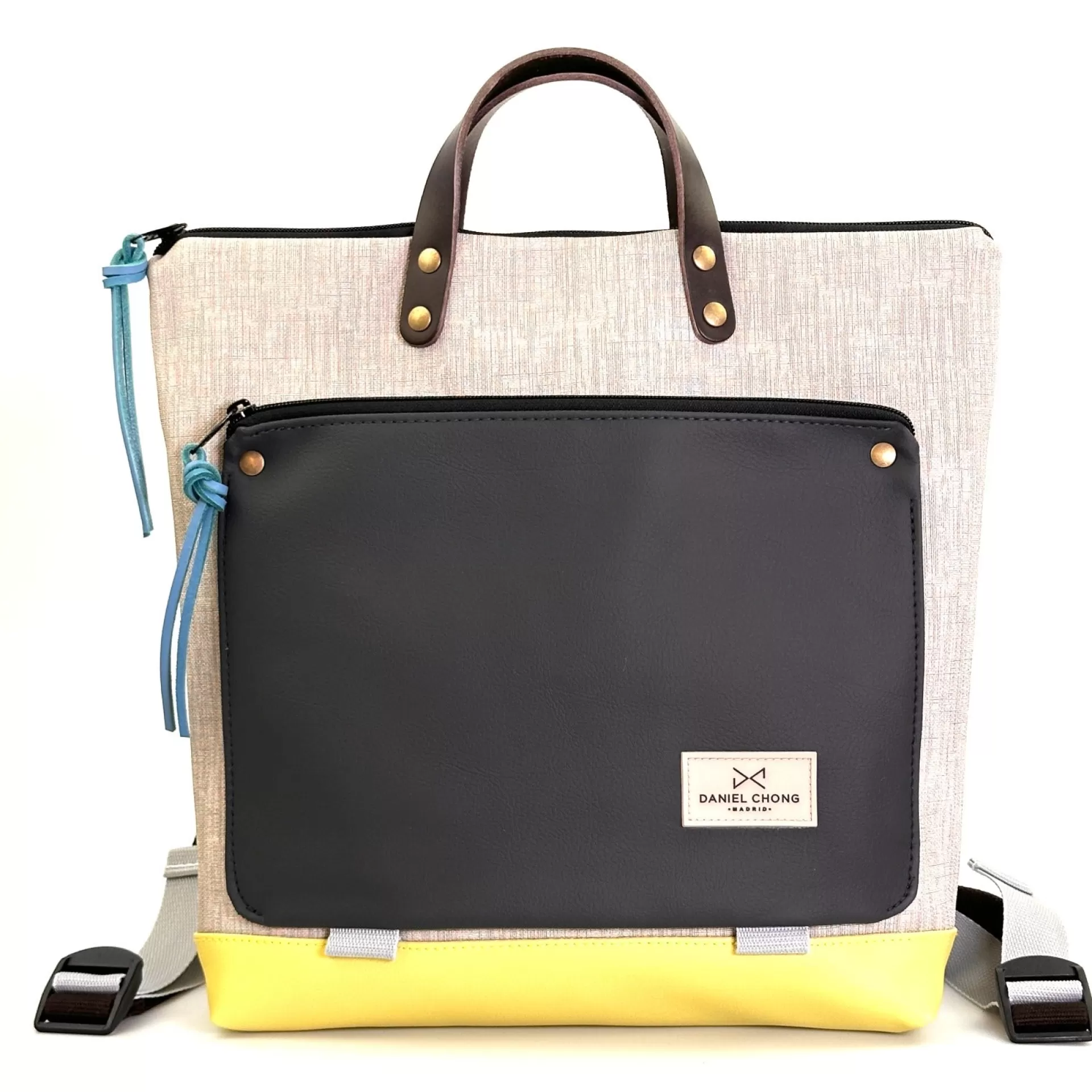 Daniel Chong Mochila book holder cuadrada impermeable DZ* Mochilas Book Holder Cuadradas | Mochilas Book Holder