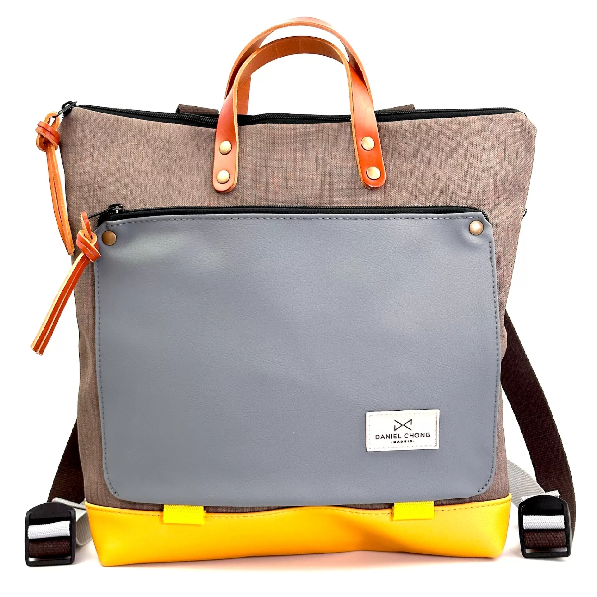 Daniel Chong Mochila book holder cuadrada impermeable DZ* Mochilas Book Holder Cuadradas | Mochilas Book Holder