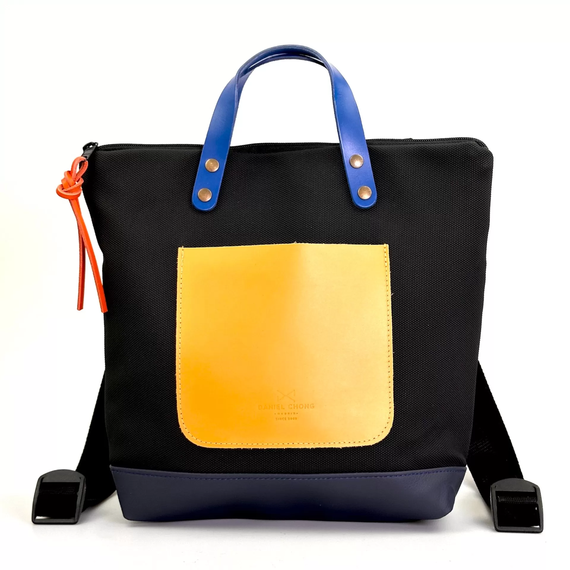 Daniel Chong Mochilas Slim Mini Cuadradas Impermeable DZ* Mochilas Mini Cuadradas | Mochilas Mini