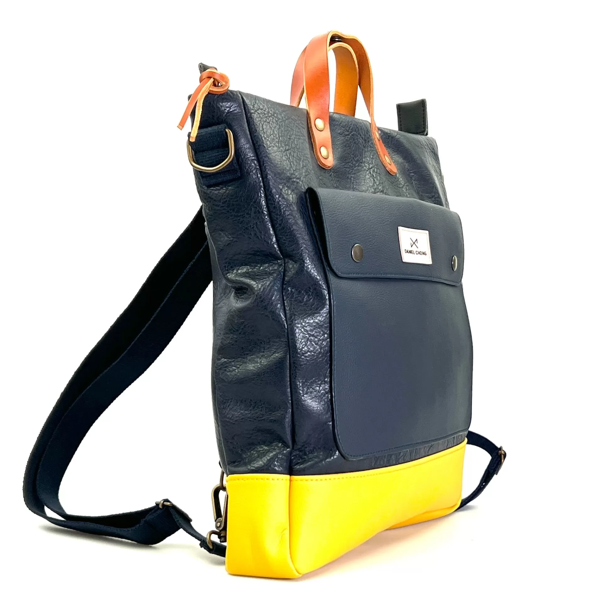 Daniel Chong The Worker Bag & Backpack Brunello*Hombre Hombre | The Worker & The Wanderer